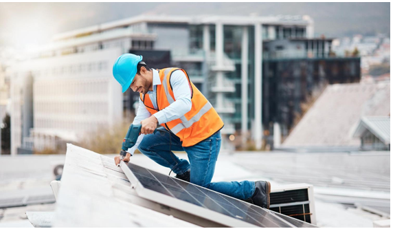 Advancing Sustainable Energy: Solar Innovations and Efficient Module Construction