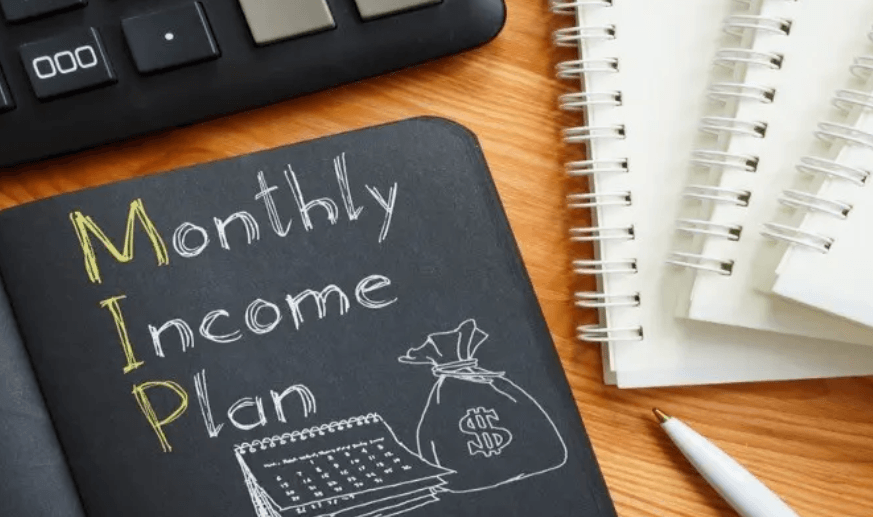 How to Evaluate the Best Monthly Income Schemes Among the Best Investment Options in India